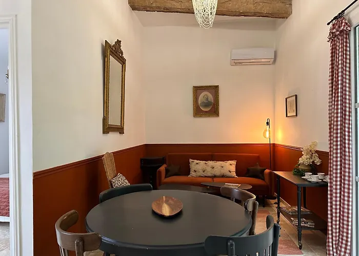 Armagnac Et Cedre شقة *